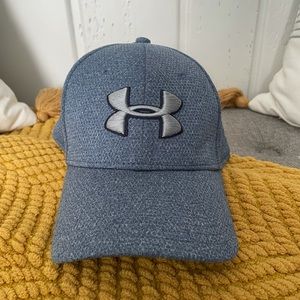 Men’s under armour hat